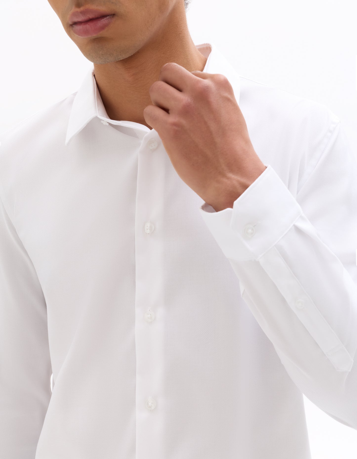 Celio* Solid Regular Fit Cotton White Shirt