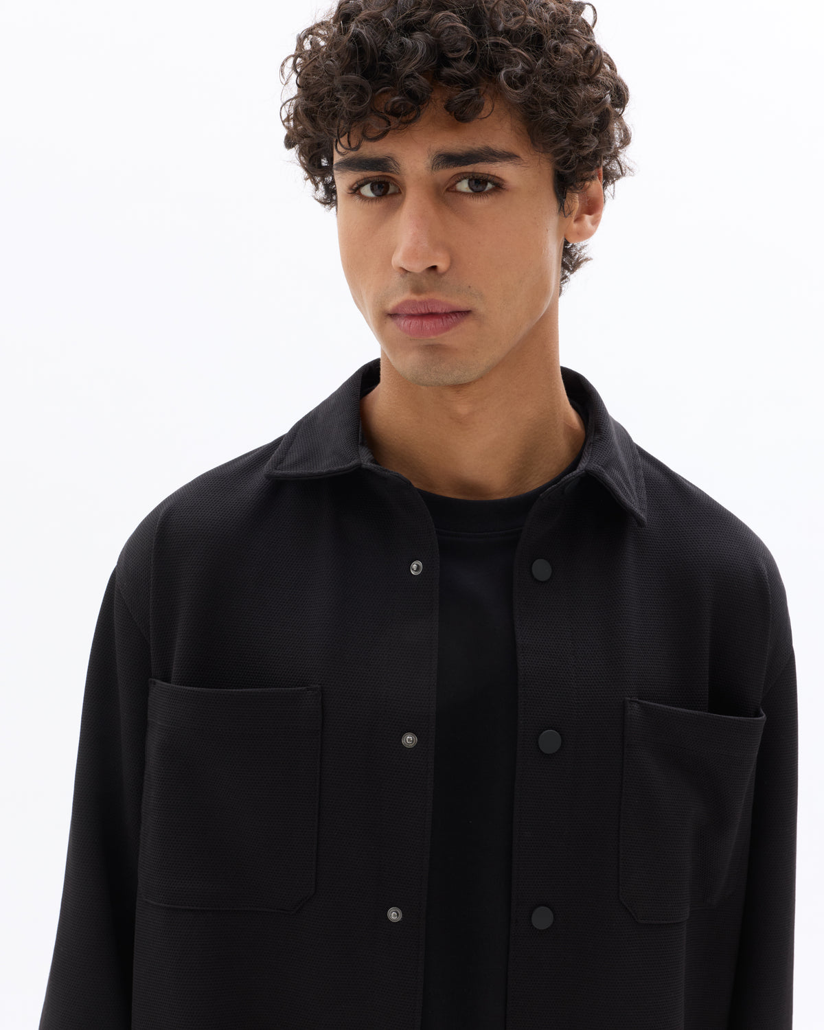 Oversized Fit Stretch Cotton Spread Collar Shirt - Black