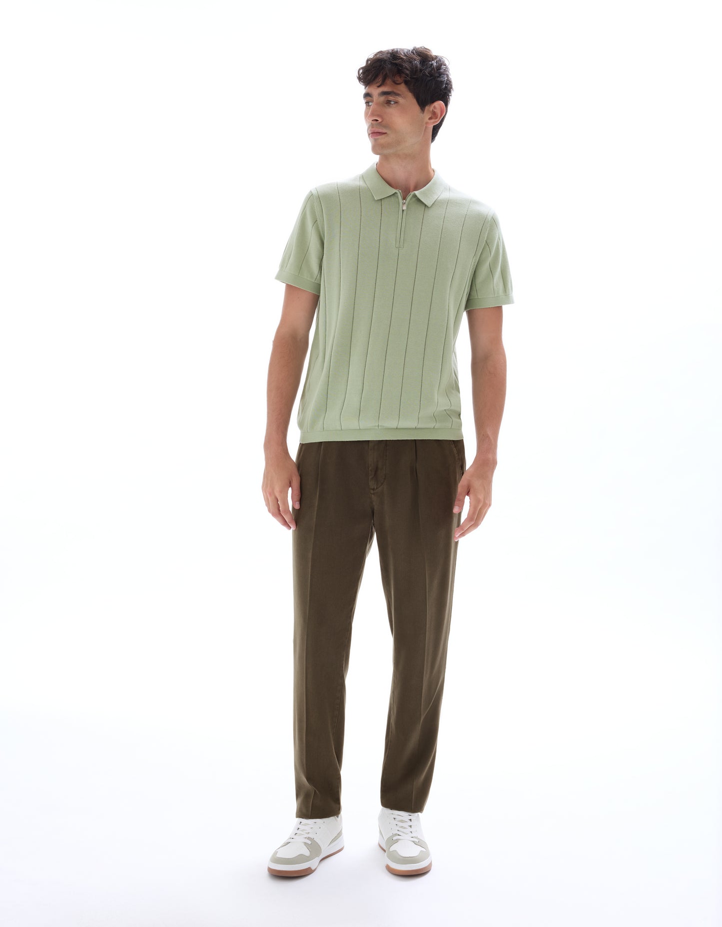 Celio* Men Olive Straight Fit Viscose Rayon Tencel Trouser