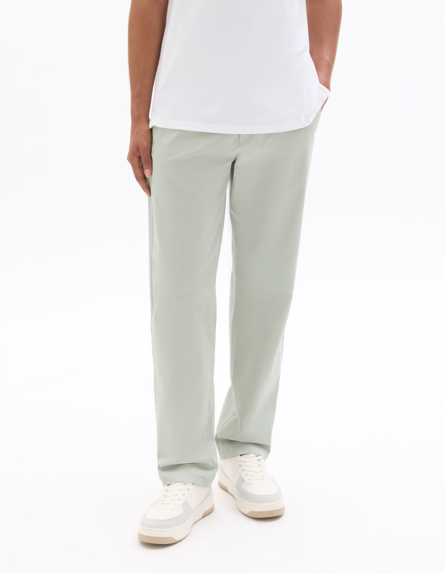 Straight Fit 100% Cotton Solid Casual Trouser - Green