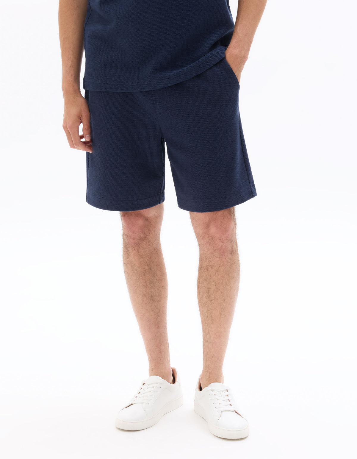 Bermuda Fit 100% Cotton Solid Bermuda
