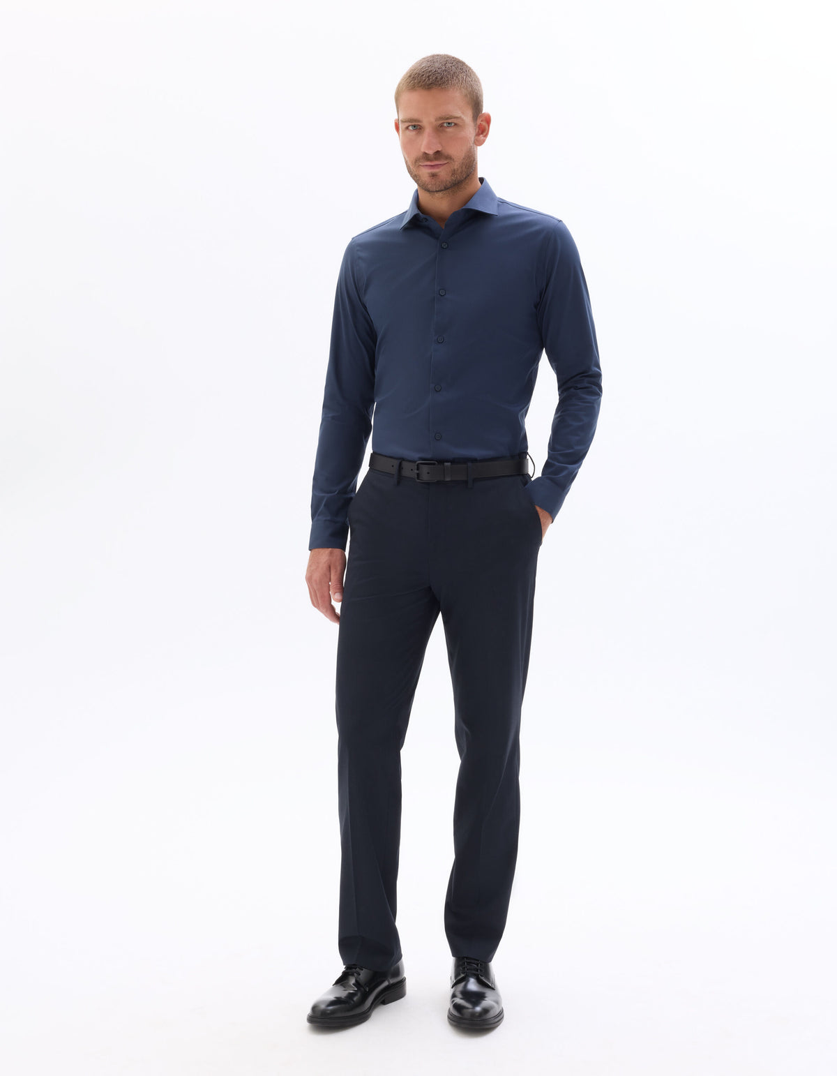 Slim Fit 100% Cotton Solid Spread Collar Shirts - Navy Blue