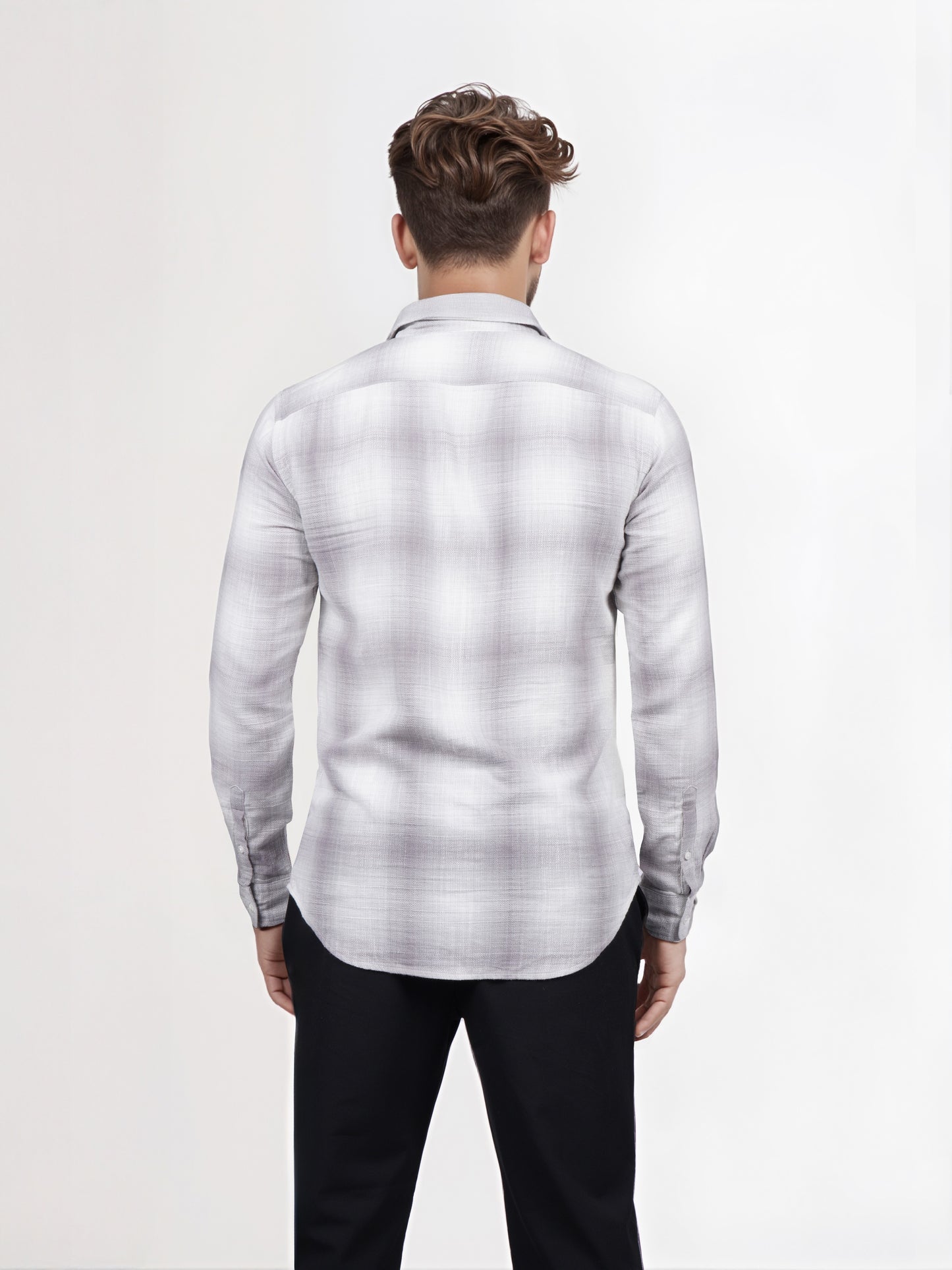 Celio* Men Grey Checked Regular Fit Cotton Shirt