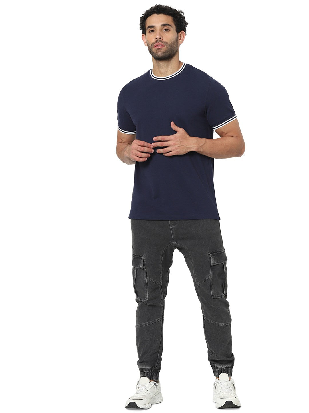 Celio Men Navy Blue Solid Straight Fit Cotton T-Shirts