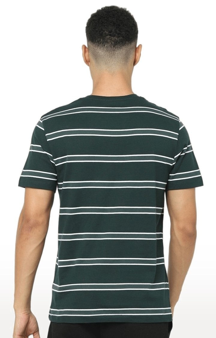 Celio Men Green Striped Regular Fit Cotton T-Shirts