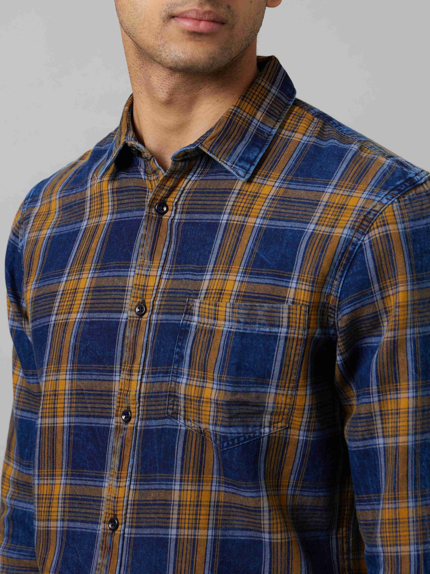 Celio Men Blue Checked Regular Fit Cotton Shirts