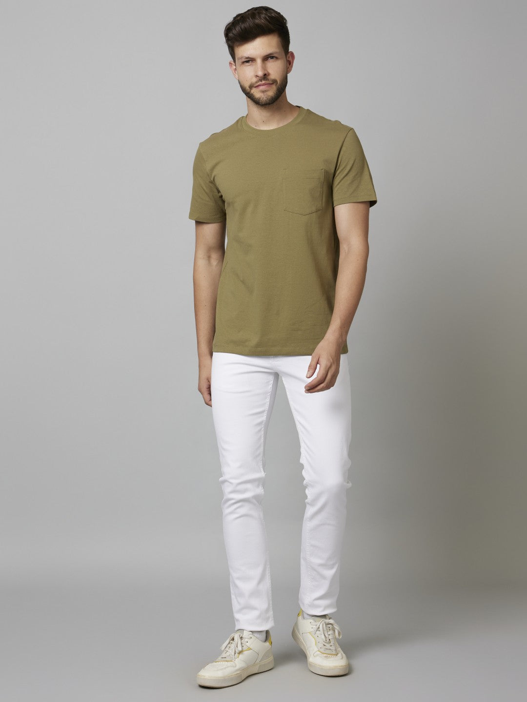Celio Men Olive Solid Straight Fit Cotton T-Shirts