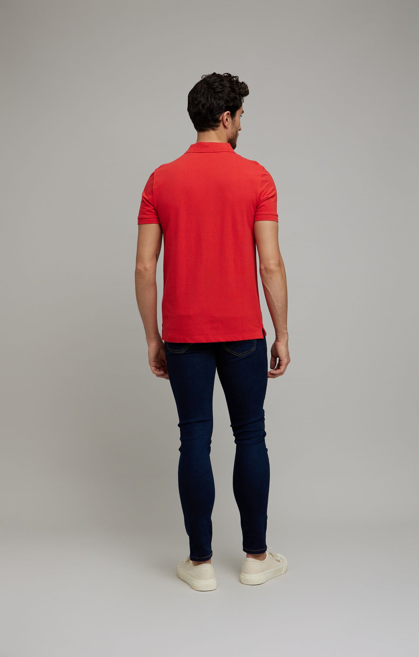 Celio Men Red Solid Slim Fit Cotton T-Shirts