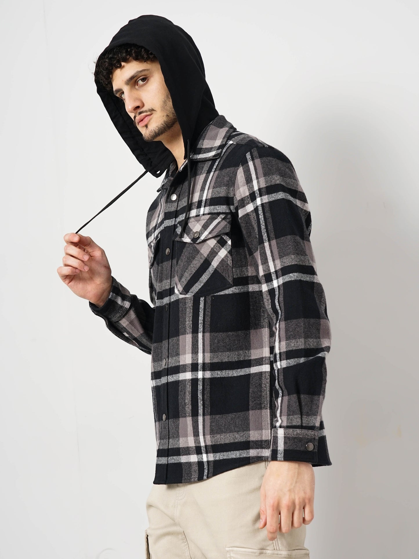 Celio* Checked Regular Fit Cotton Black Shirt