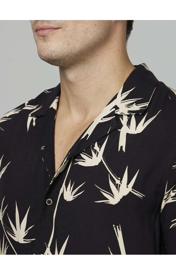 Celio Men Black Printed Regular Fit Viscose Shirts