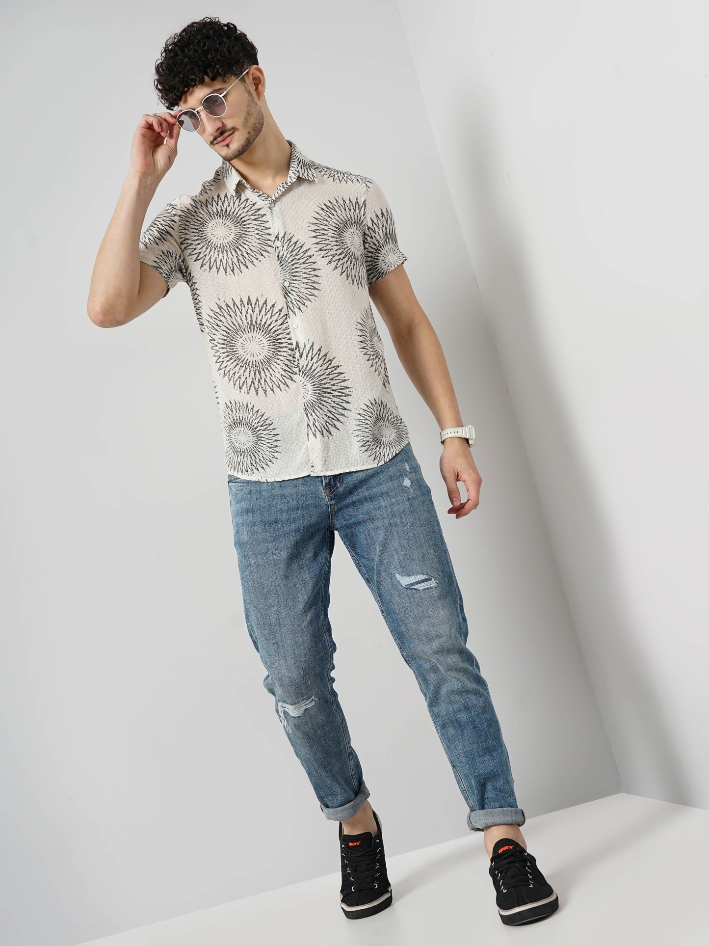 Celio* Printed Regular Fit Viscose Off White Shirt