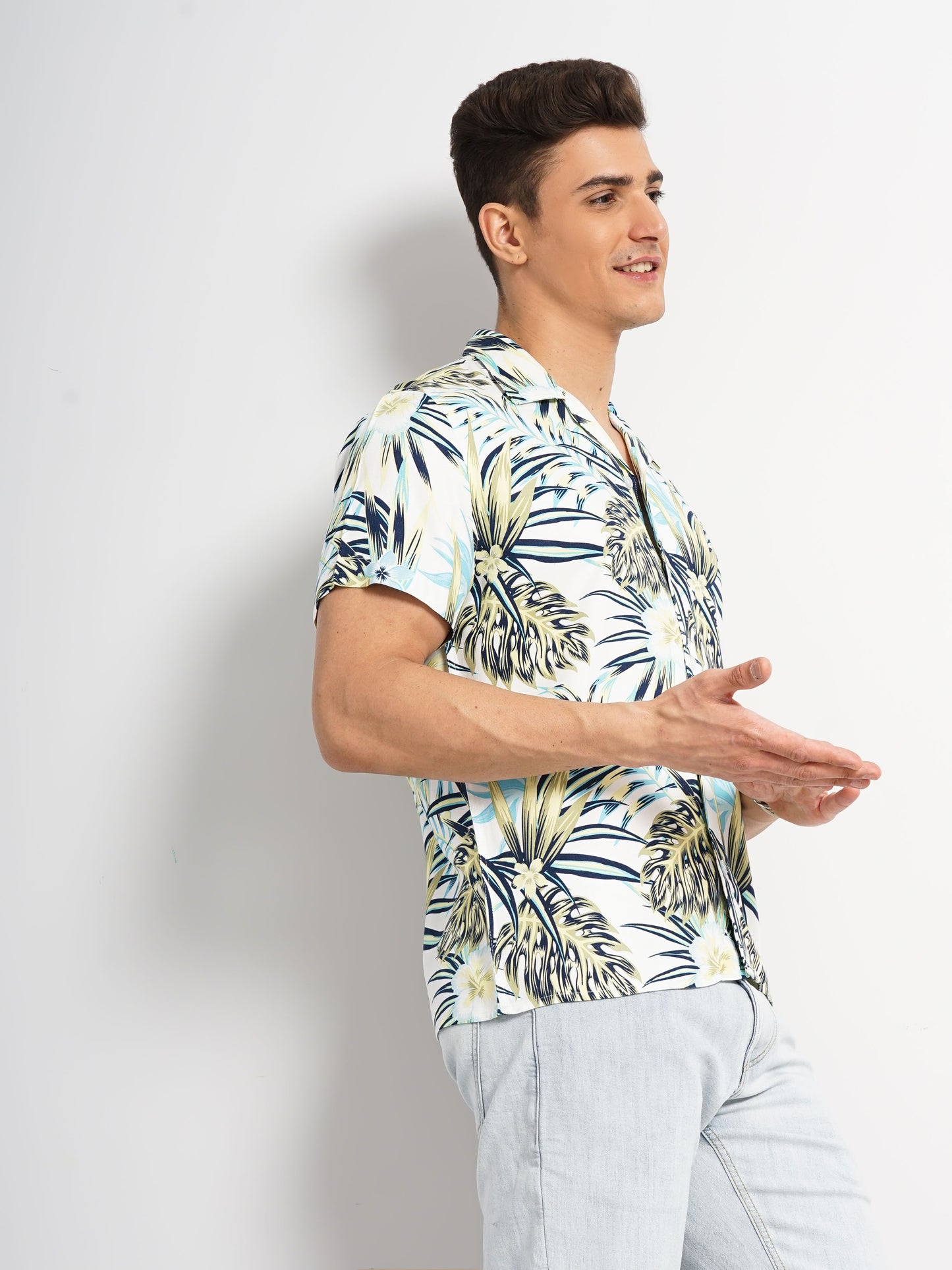 Celio* Printed Regular Fit Viscose White Shirts