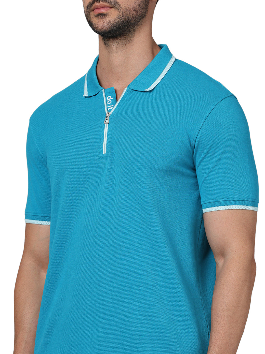 Celio* Solid Regular Fit Cotton Blue T-Shirt