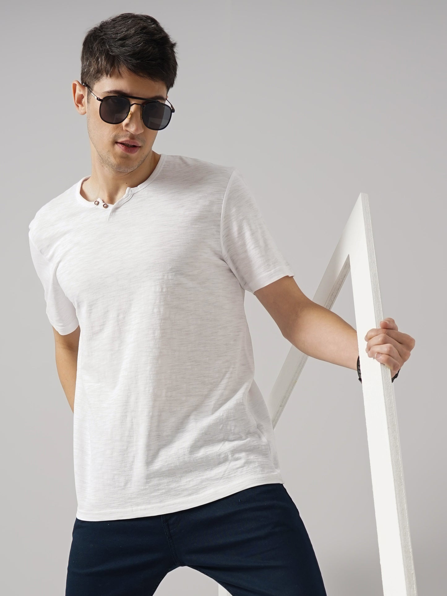 Celio* Solid Regular Fit Cotton White T-Shirt