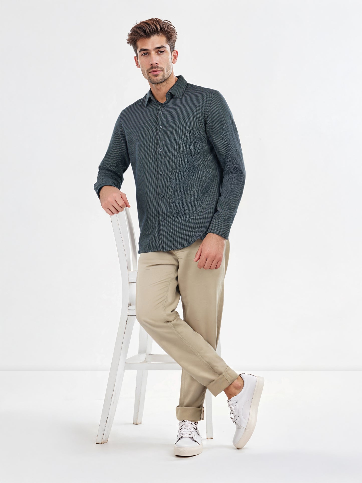 Celio* Solid Regular Fit Cotton Navy Blue Shirts