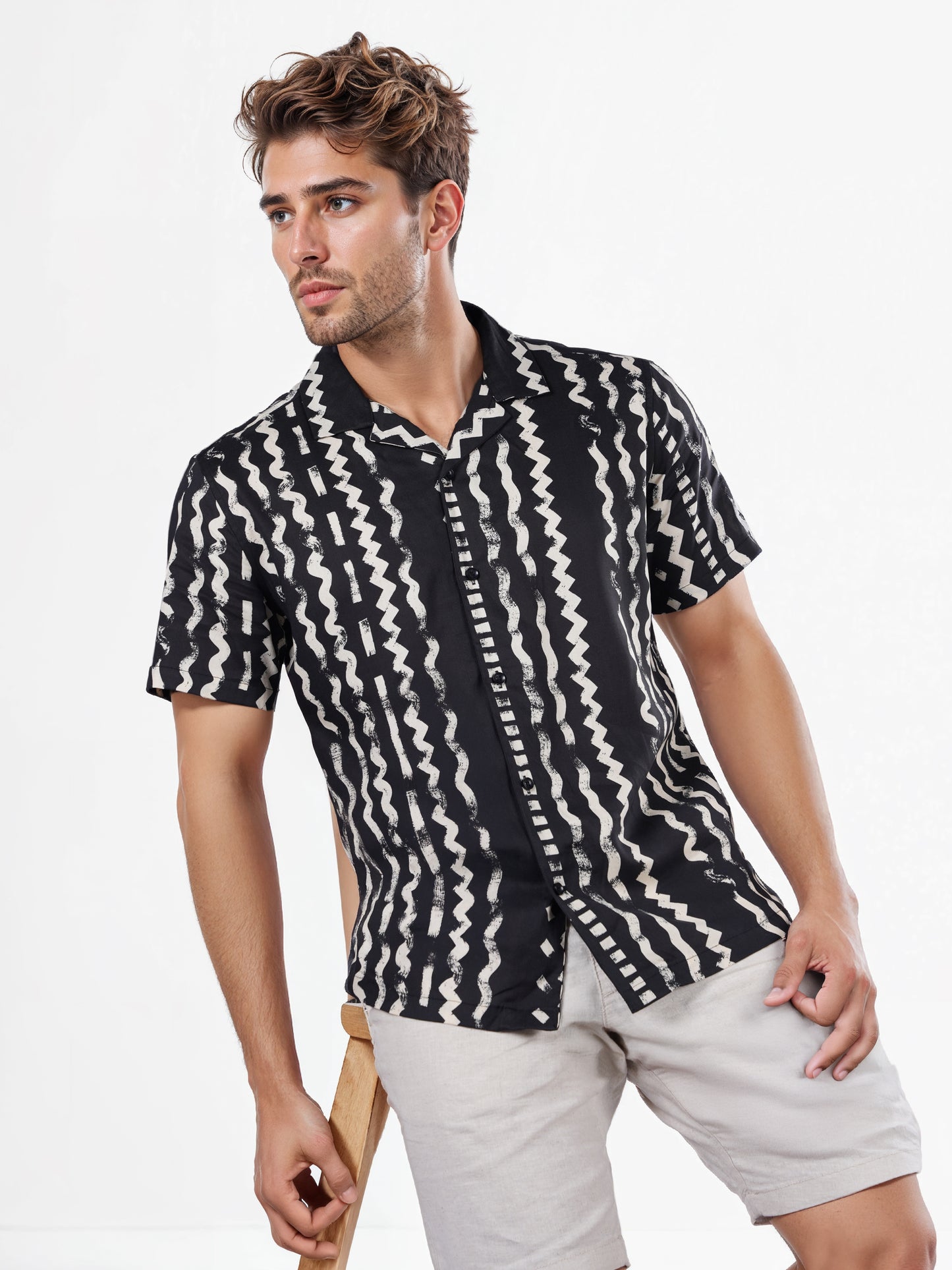 Celio* Printed Boxy Fit Viscose Black Shirts