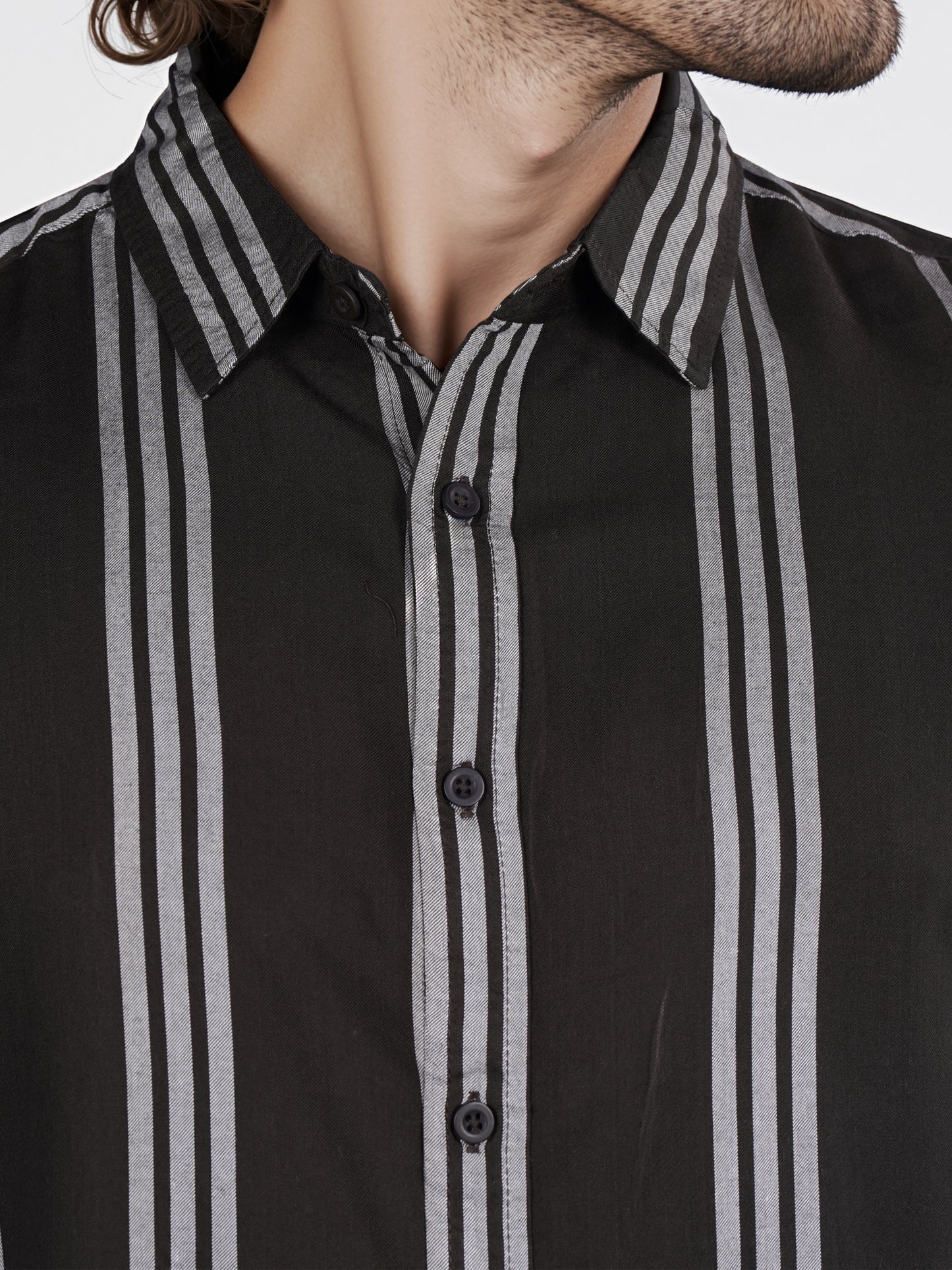 Celio* Striped Regular Fit Viscose Black Shirt