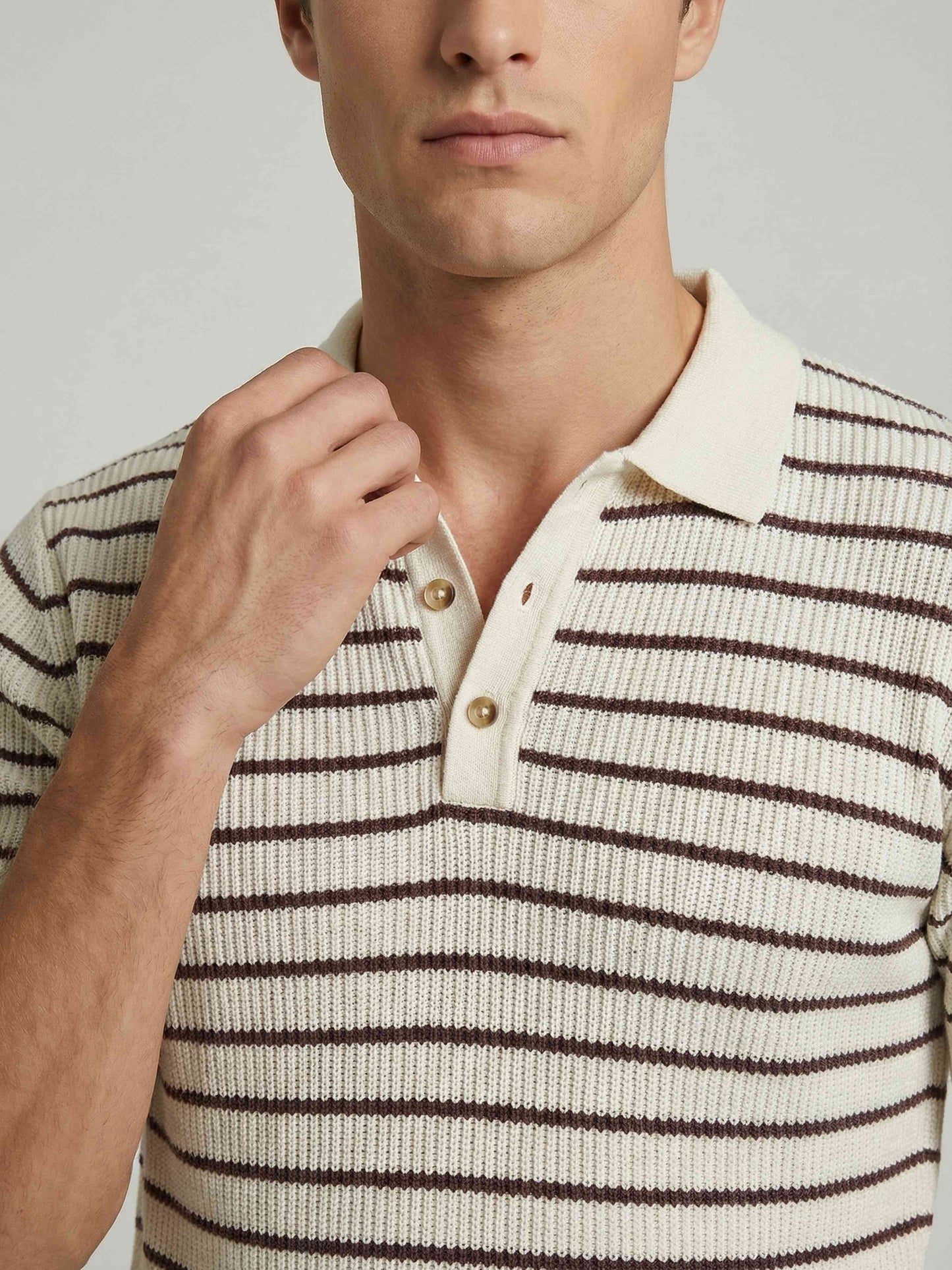 Celio* Men Off White Striped Regular Fit Cotton T-Shirts