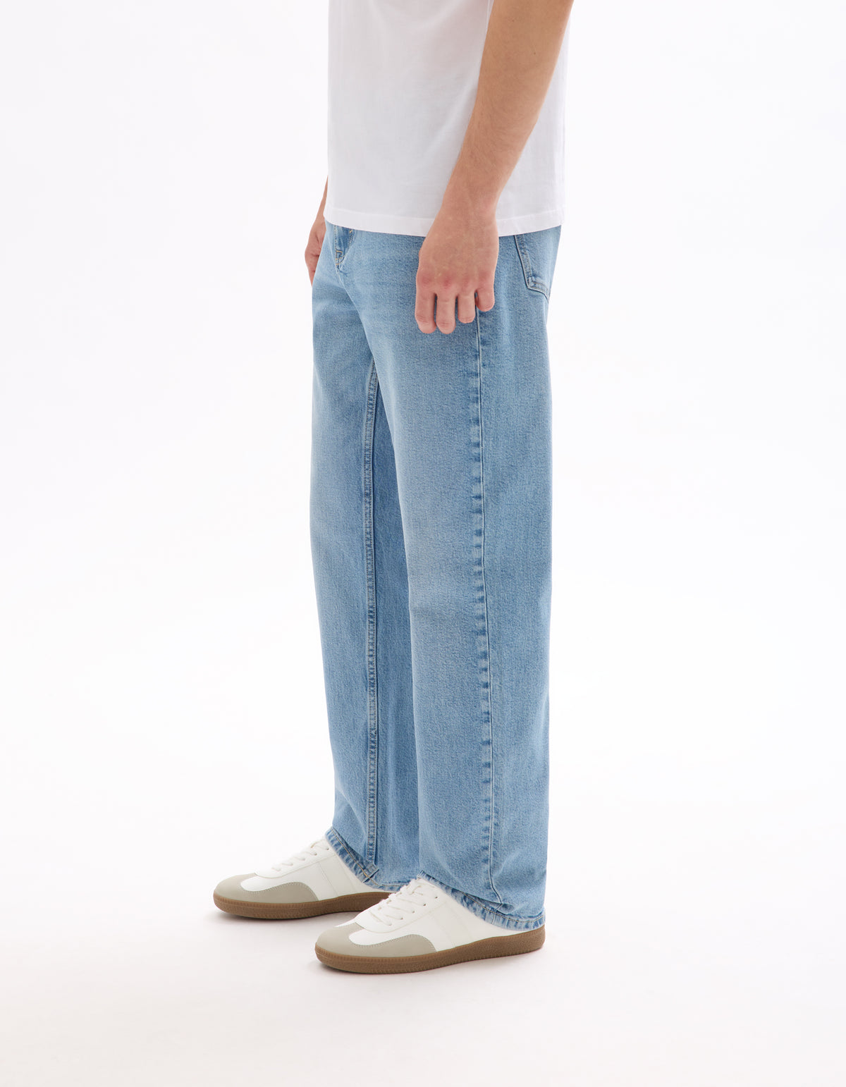 Loose Fit 100% Cotton Jeans - Bleached