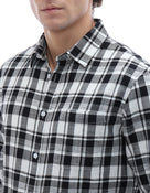 Regular Fit 100% Cotton Checked Spread Collar Shirt - Black