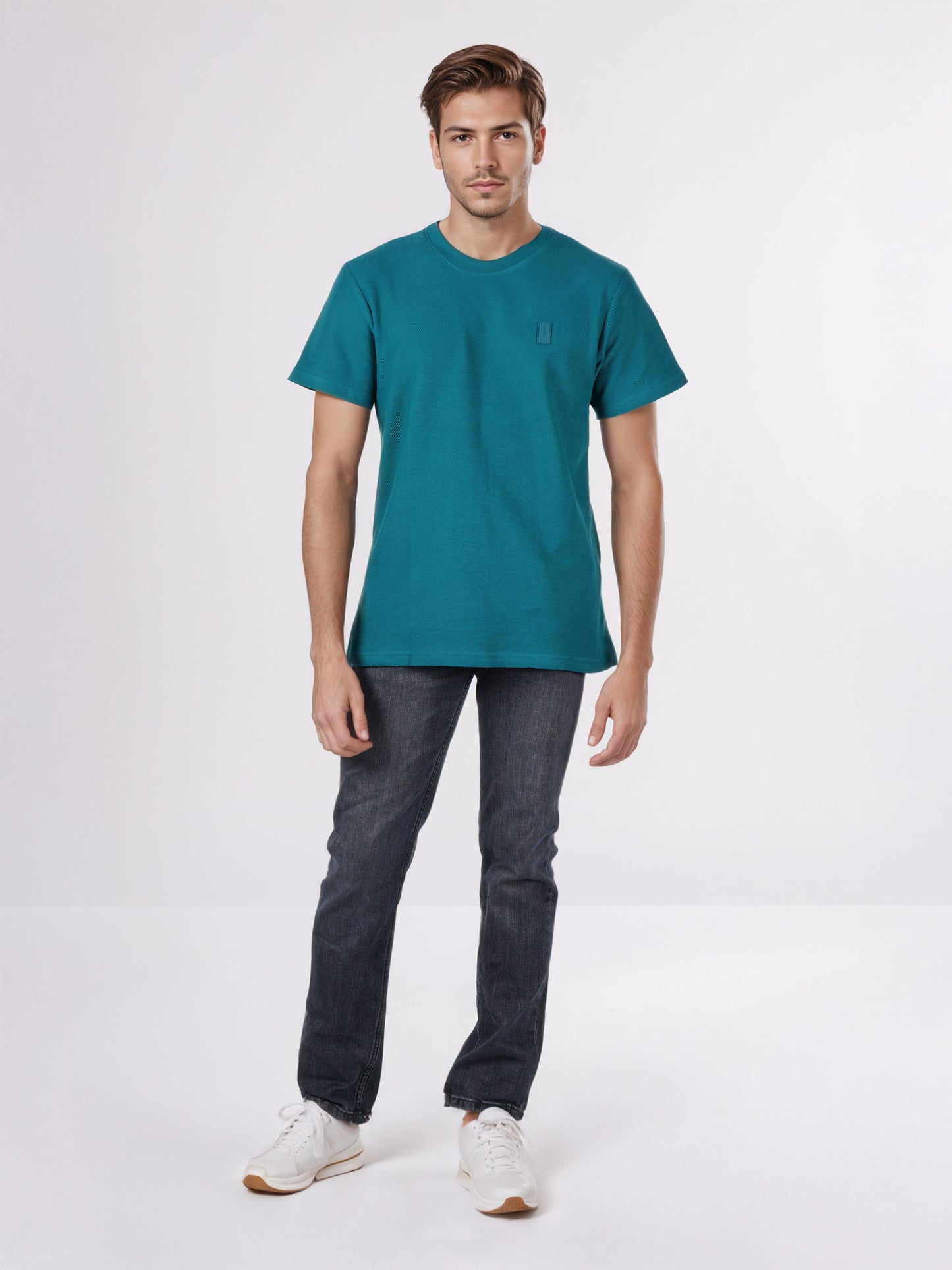 Celio* Men Green Solid Regular Fit Cotton T-Shirts