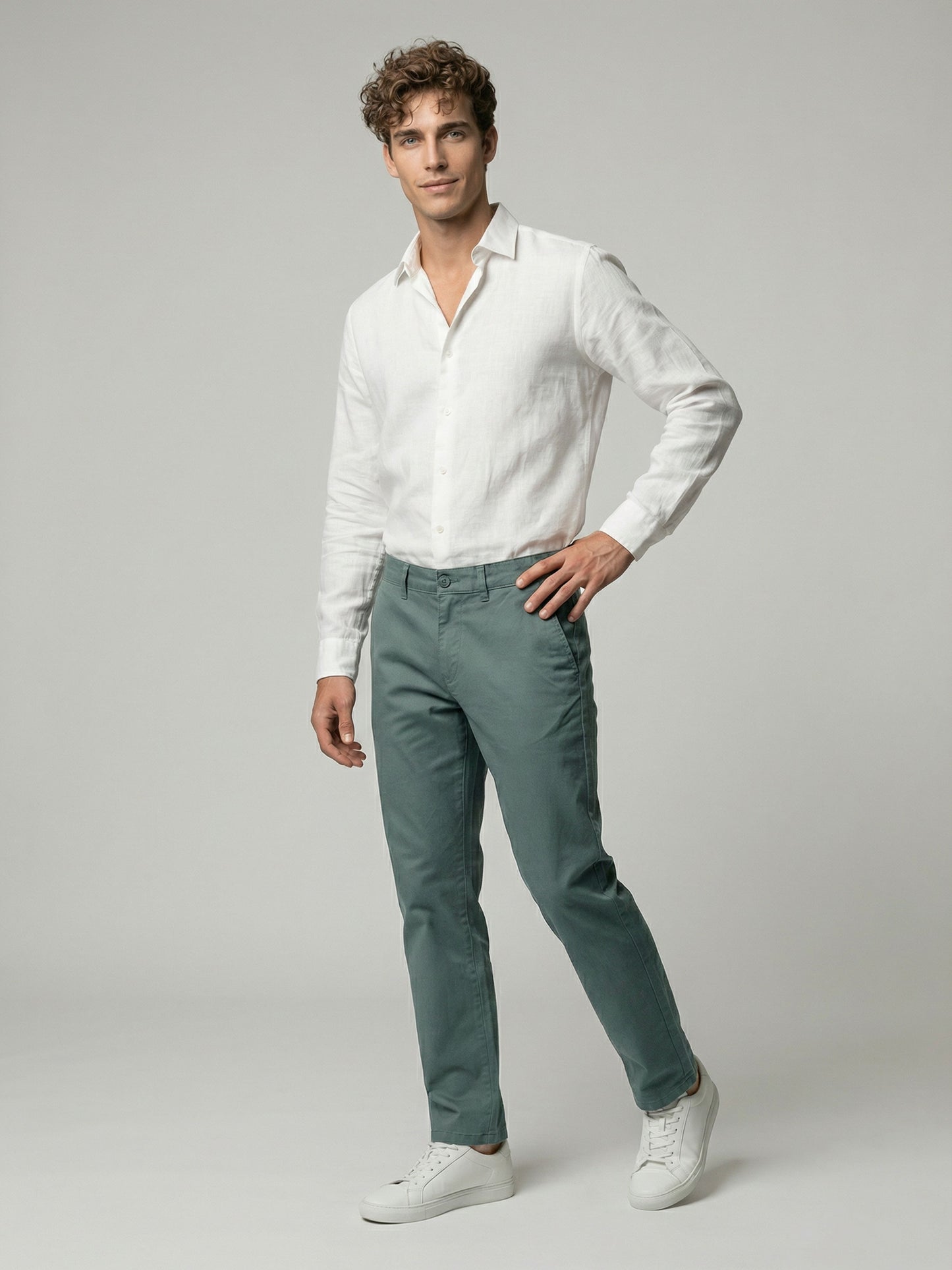 Celio* Men Green Solid Straight Fit Cotton Trousers