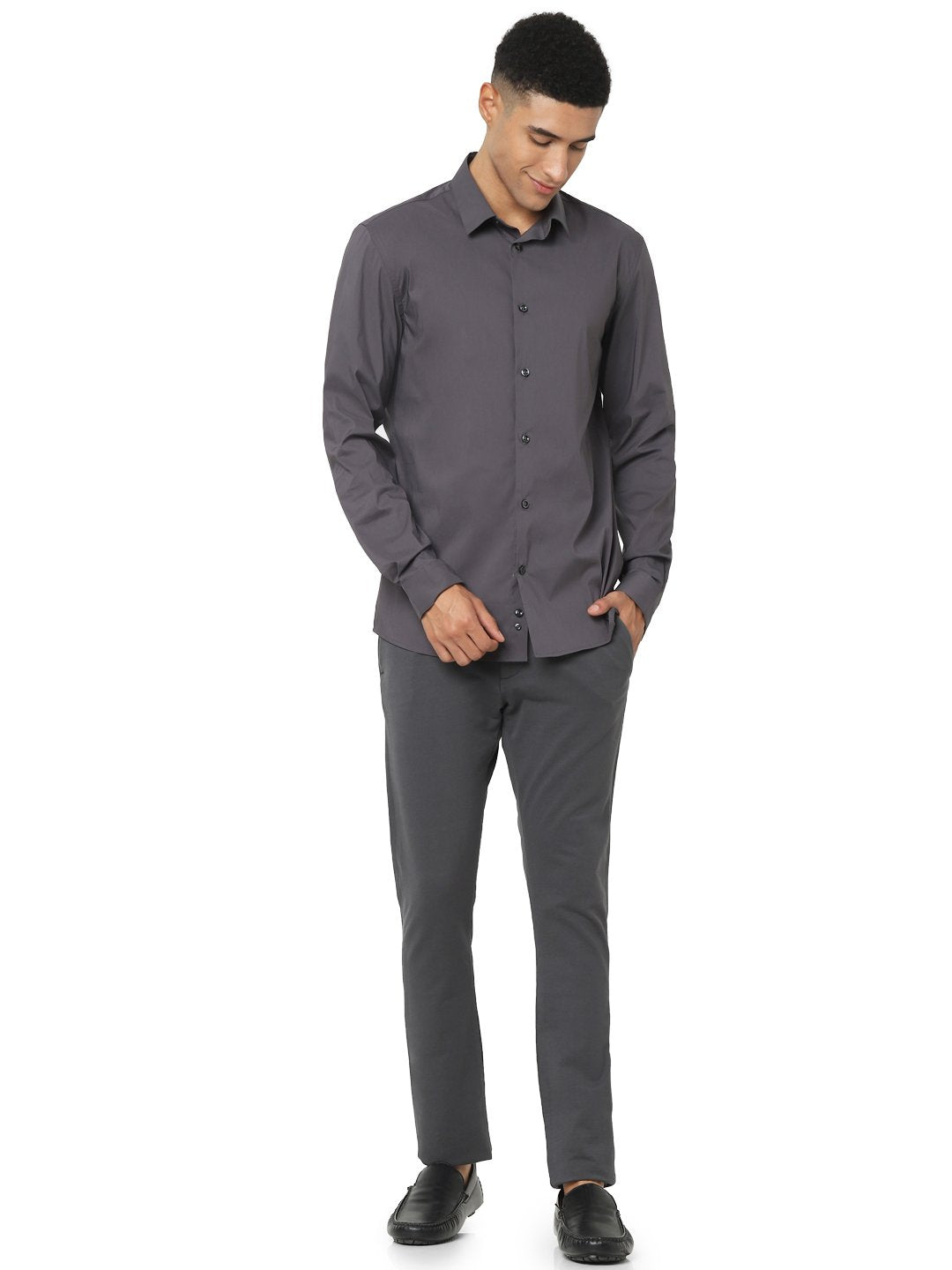 Celio* Men Grey Solid Slim Fit Cotton-Blend Trousers