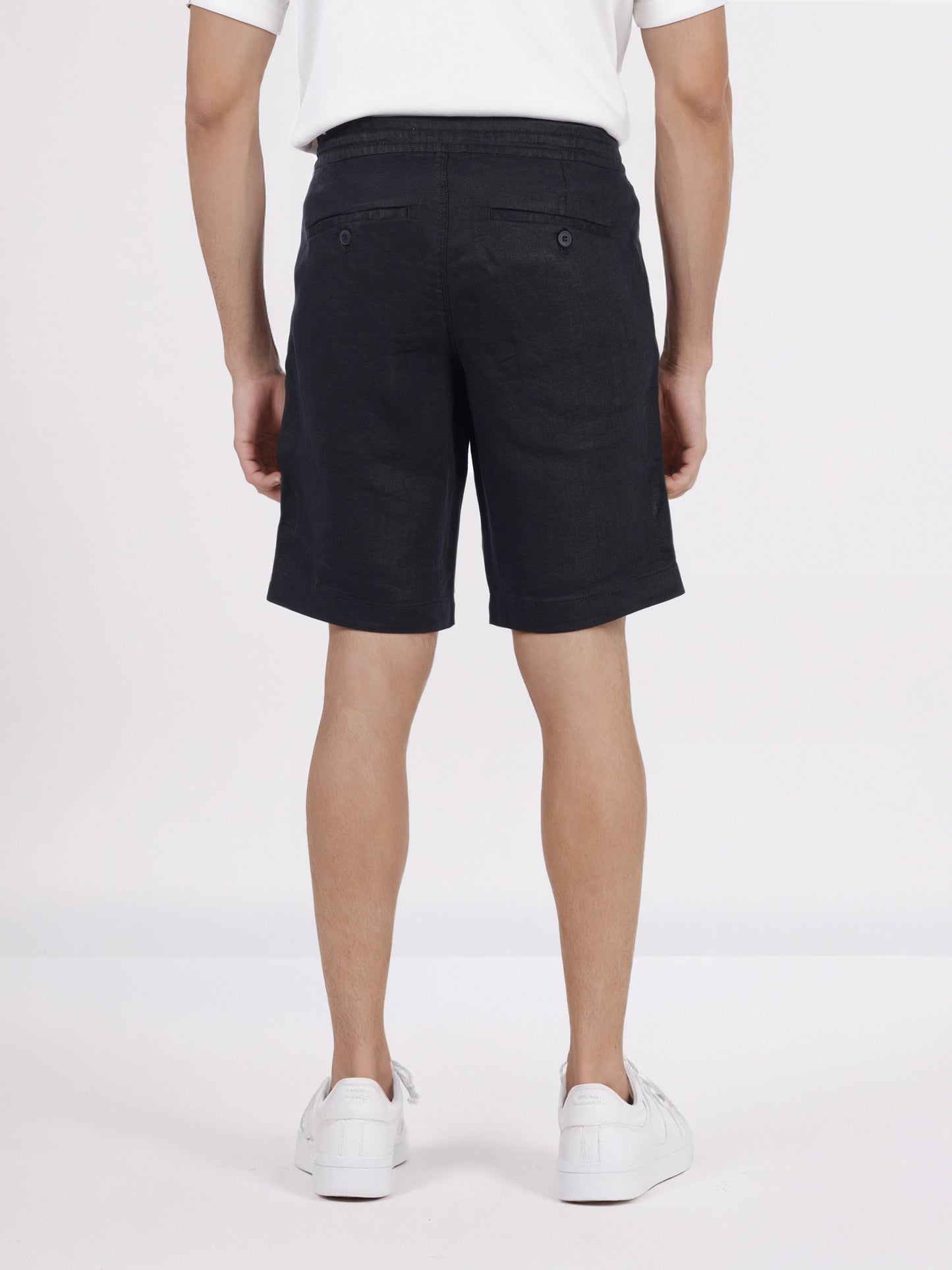 Celio* Men Black Solid Bermuda Fit Linen Shorts