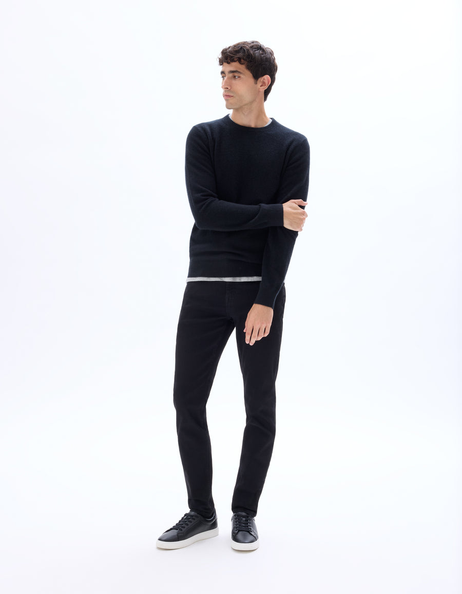 Regular Fit 100% Cashmere Solid Crew Neck Sweaters