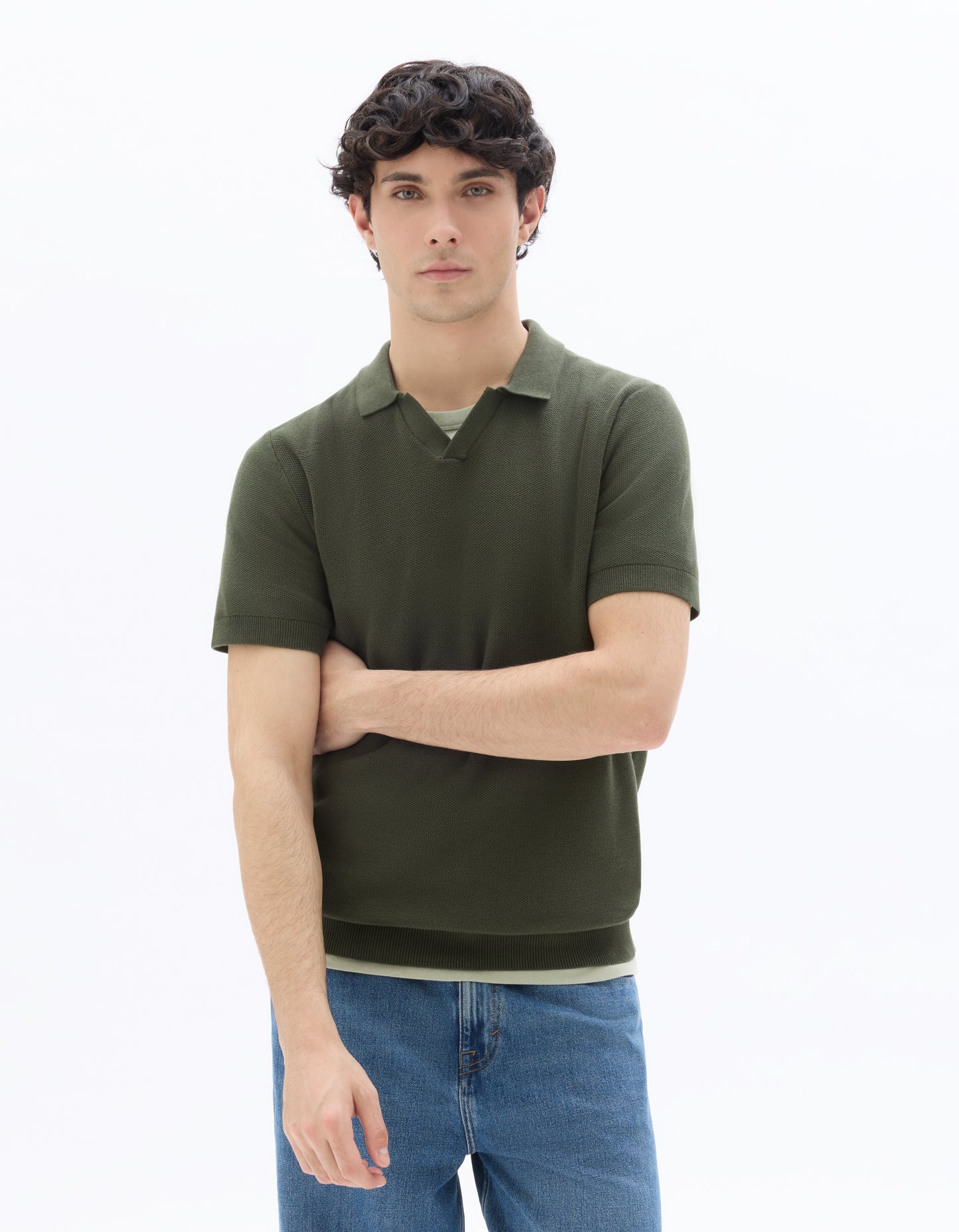 Celio Men Olive Solid Regular Fit Cotton T-Shirts