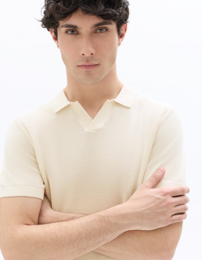 Celio Men Cream Solid Regular Fit Cotton T-Shirts