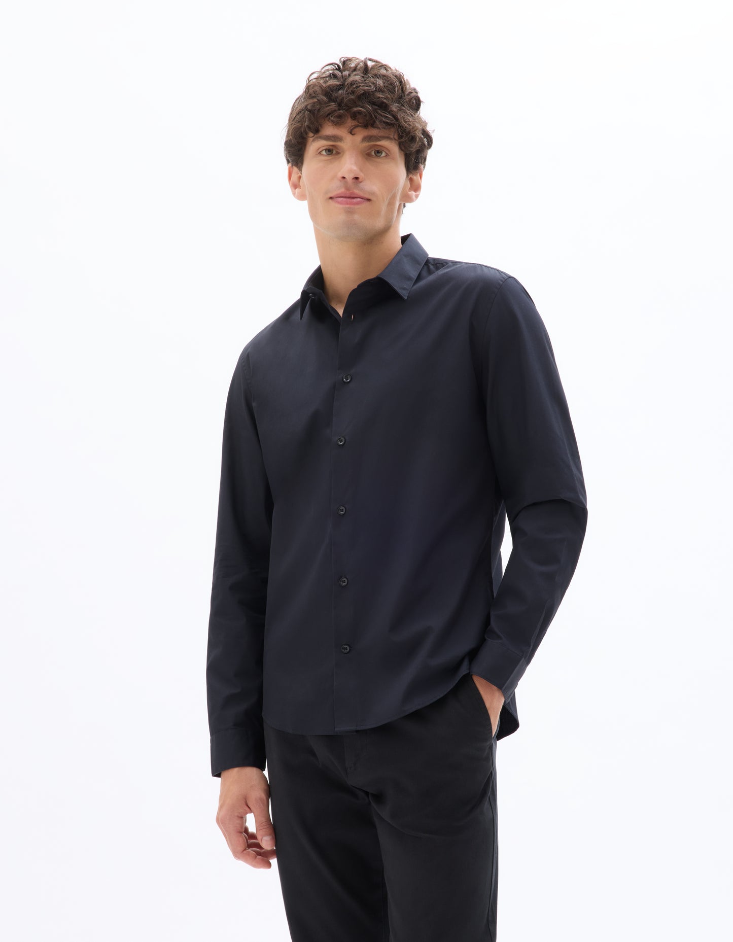 Celio* Solid Slim Fit Cotton Black Shirt