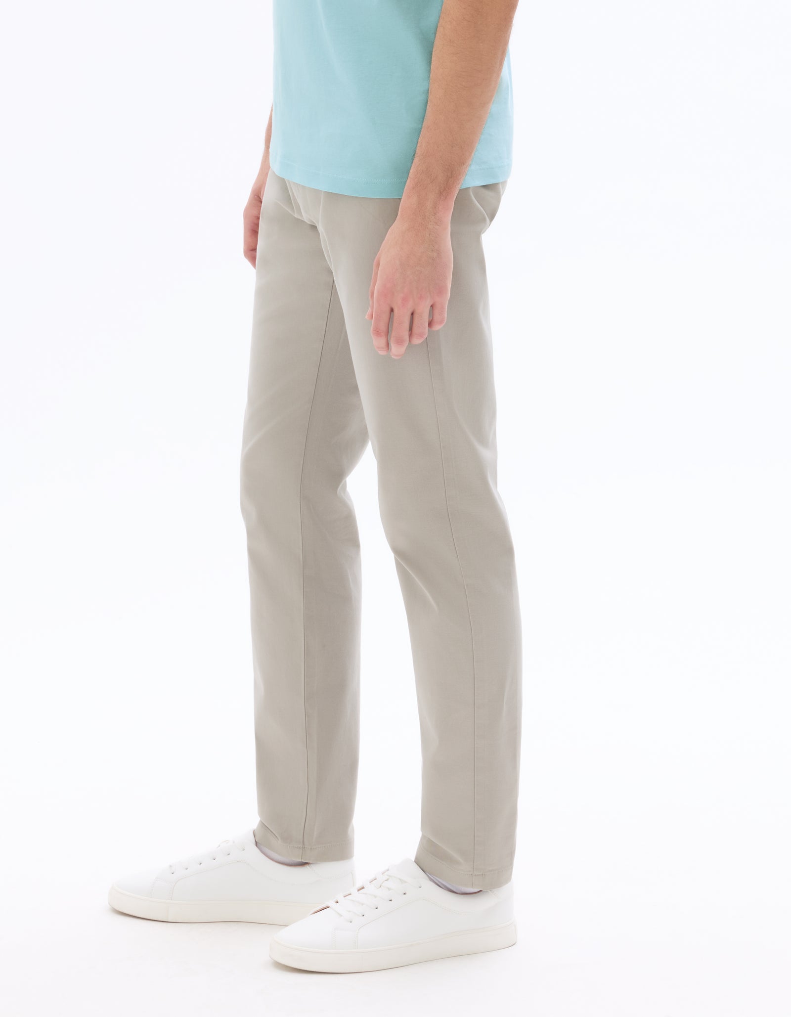 Slim Fit 100% Cotton Solid Casual Trousers