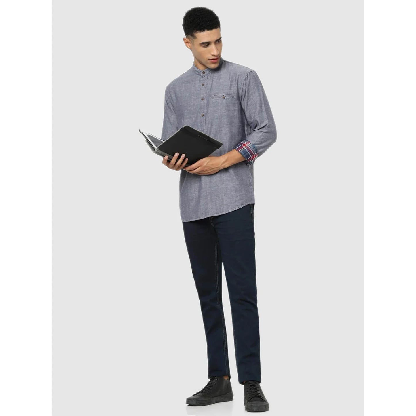 Celio* Solid Regular Fit Cotton Grey Shirt