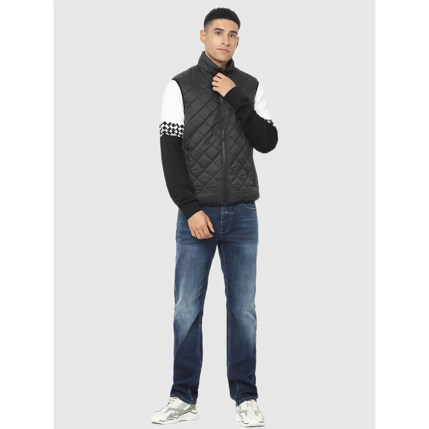 Black Solid Polyamide Jacket