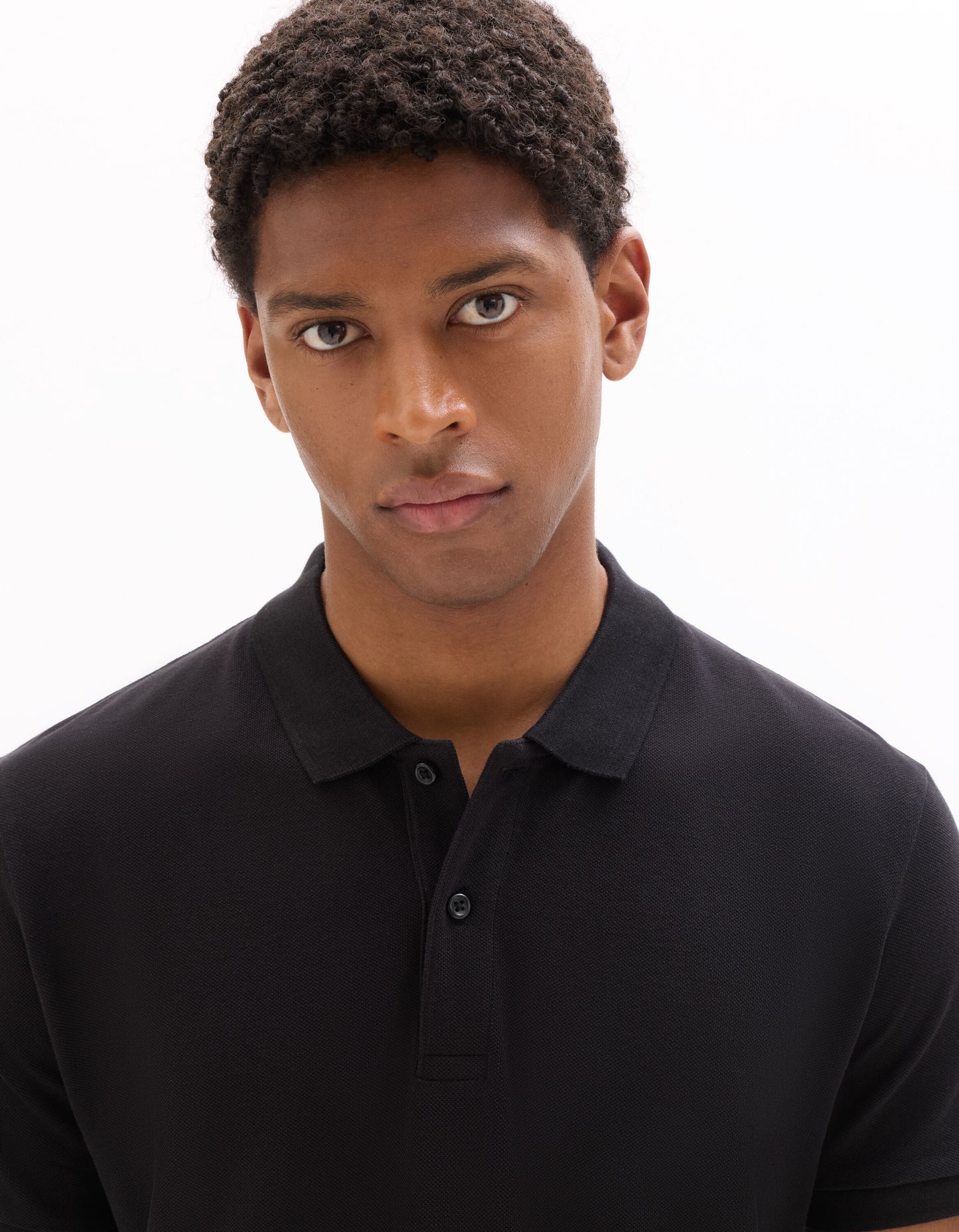 Celio* Solid Regular Fit-100% Cotton Polo T-Shirt-Black