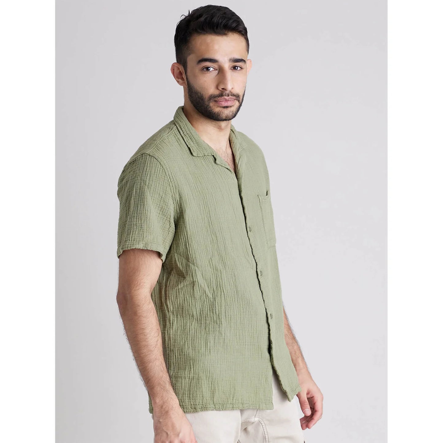 Celio* Solid Regular Fit Cotton Olive Shirt