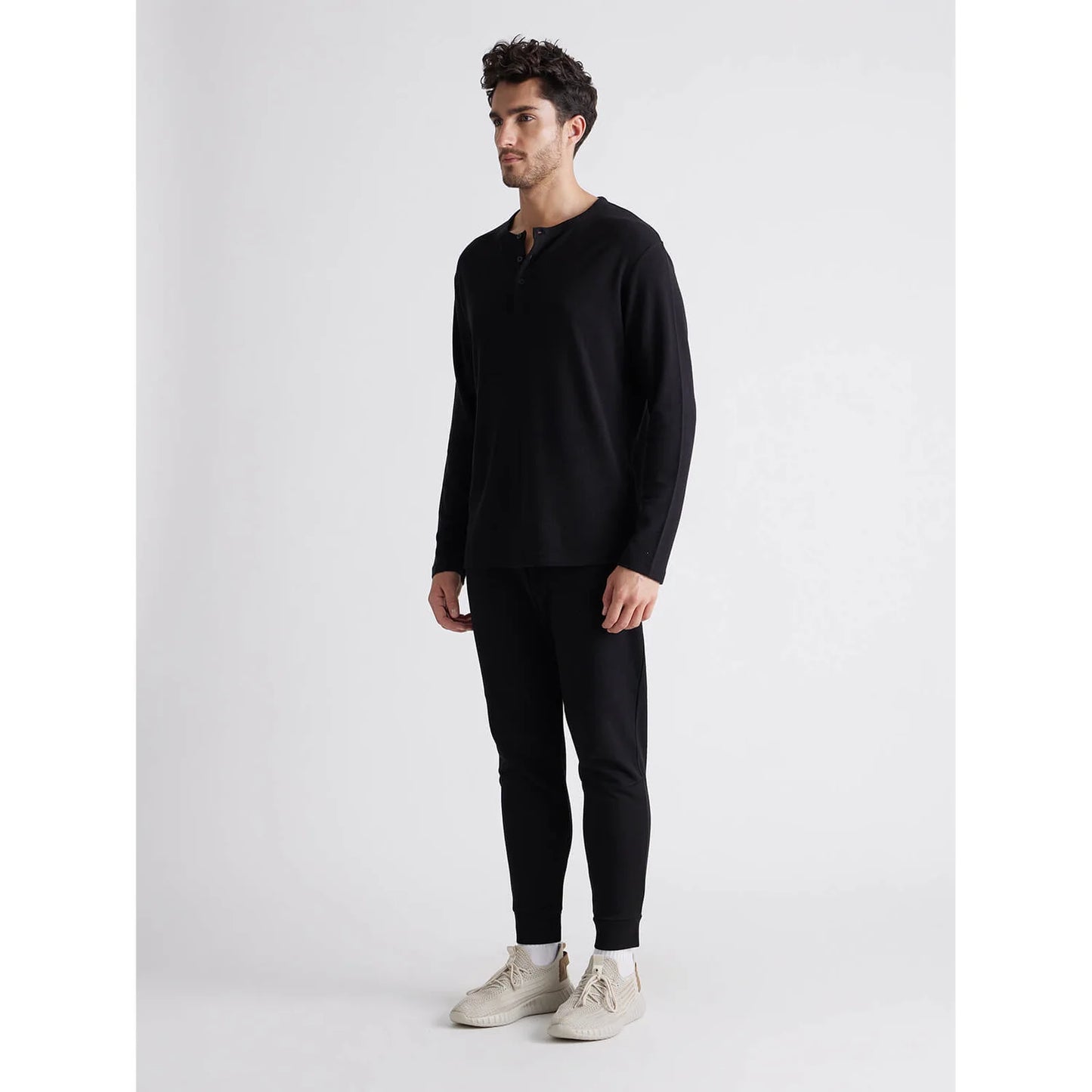 Black Solid Cotton Blend T-shirt