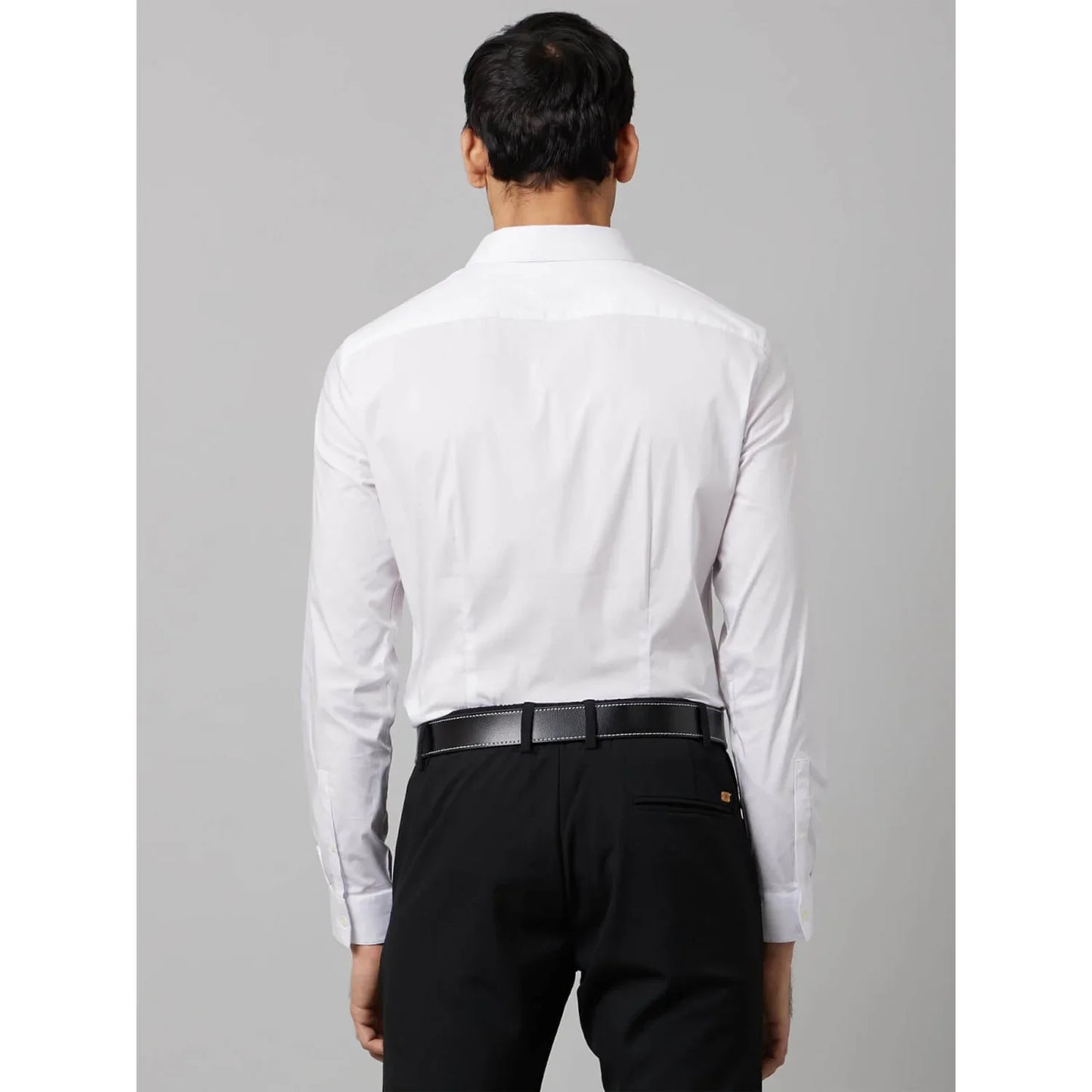 White Solid Cotton-Poly-Blend Formal Shirt