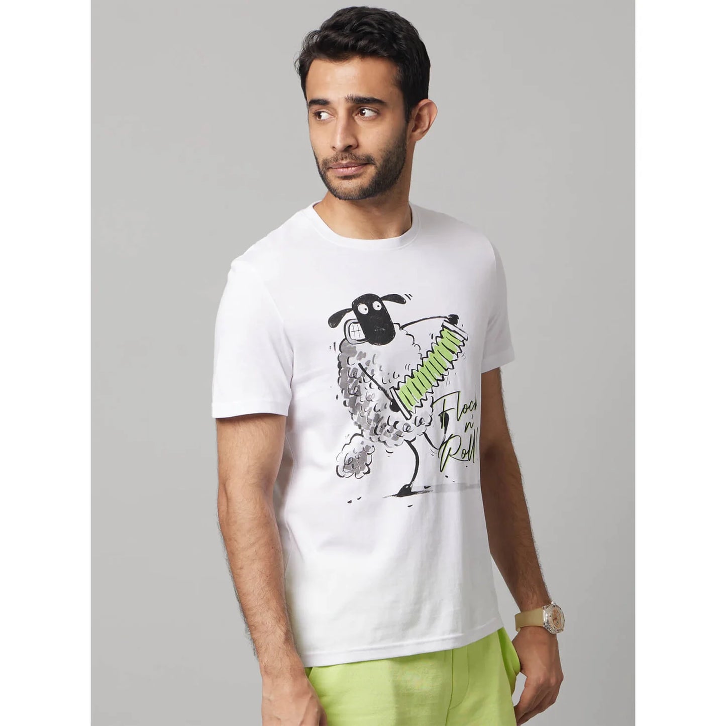 Shaun The Sheep - White Graphic Cotton T-shirt