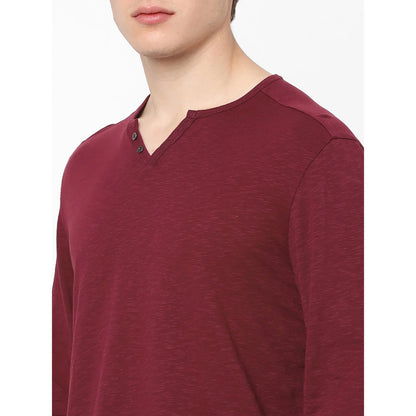 Burgundy Solid Cotton Blend T-shirt