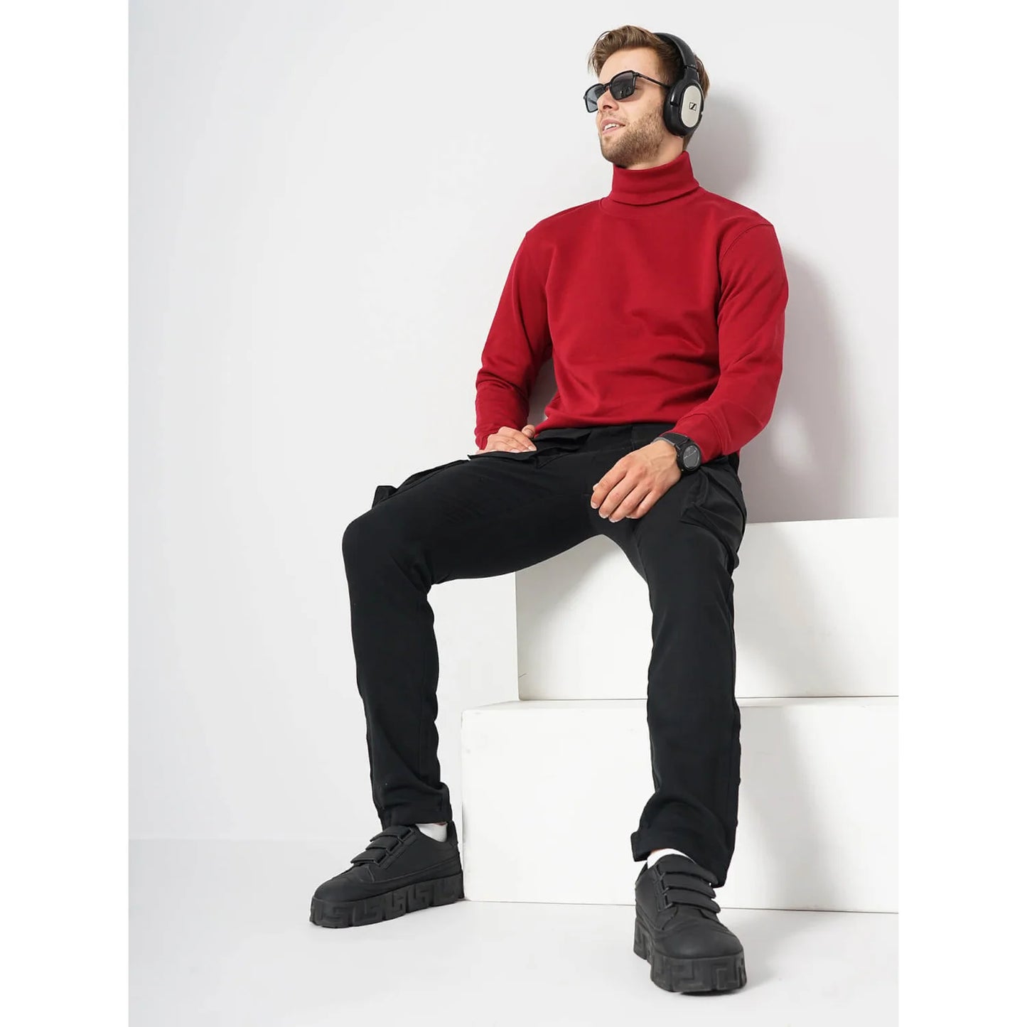 Red Solid Cotton Blend Sweatshirt