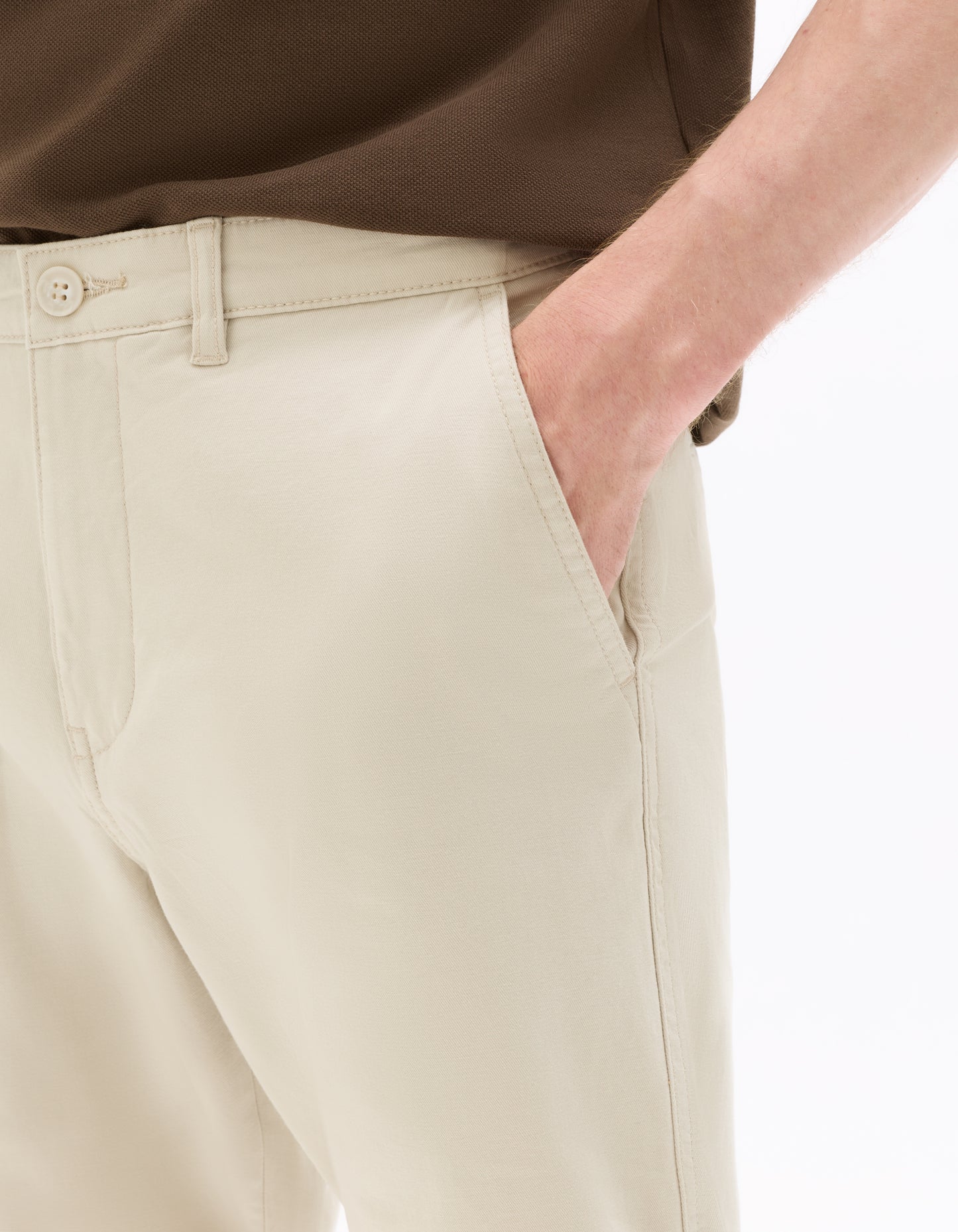 Celio* Cotton-Blend Regular Fit Off White Shorts