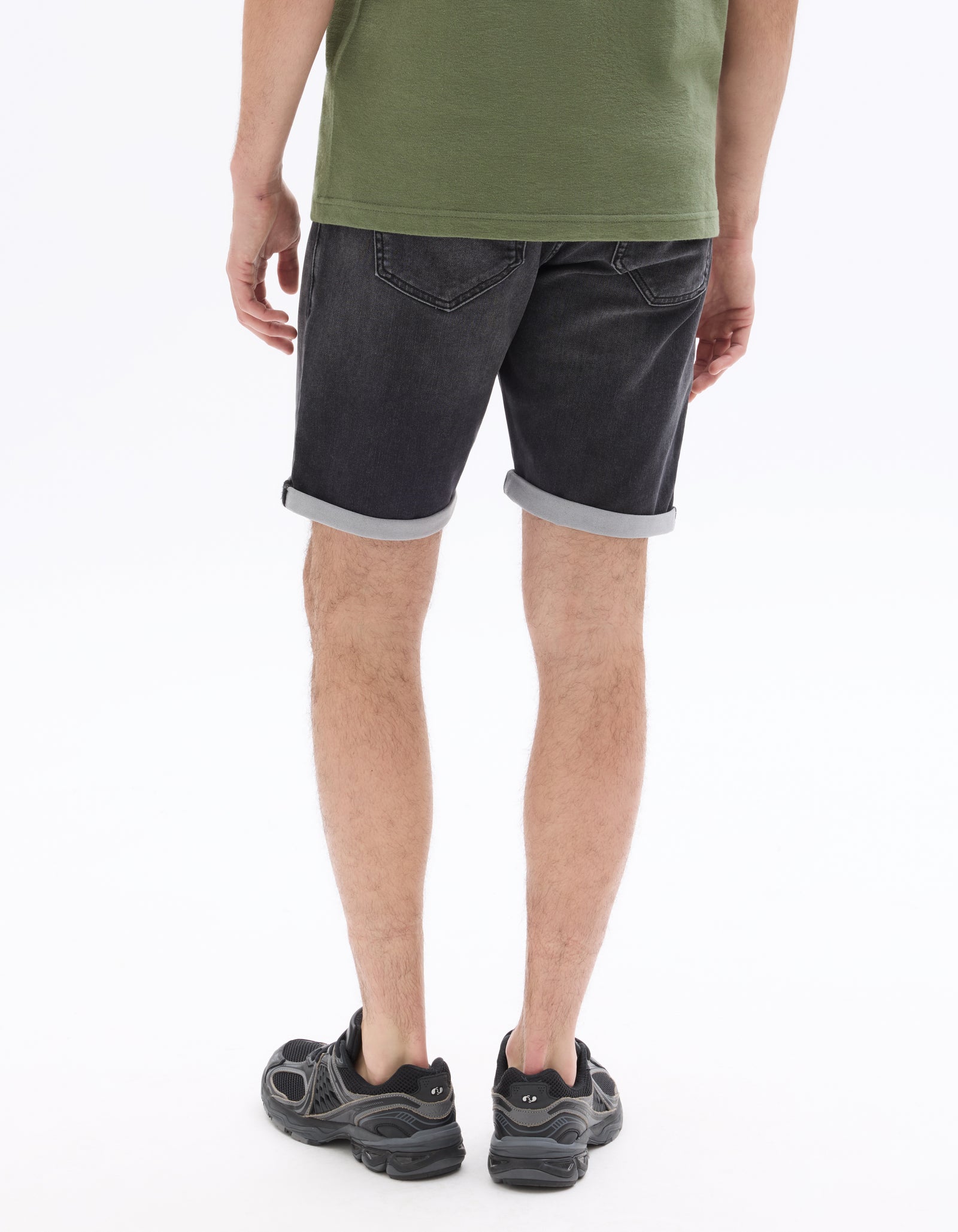 Celio Solid Regular Fit Cotton-Poly-Blend Black Shorts