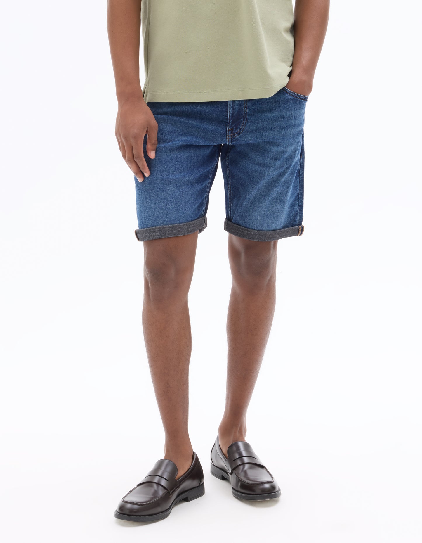 Celio Solid Regular Fit Cotton-Poly-Blend Blue Shorts