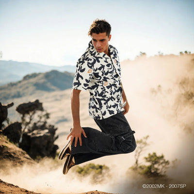 Celio* Naruto Regular Fit Cotton Off White Shirt