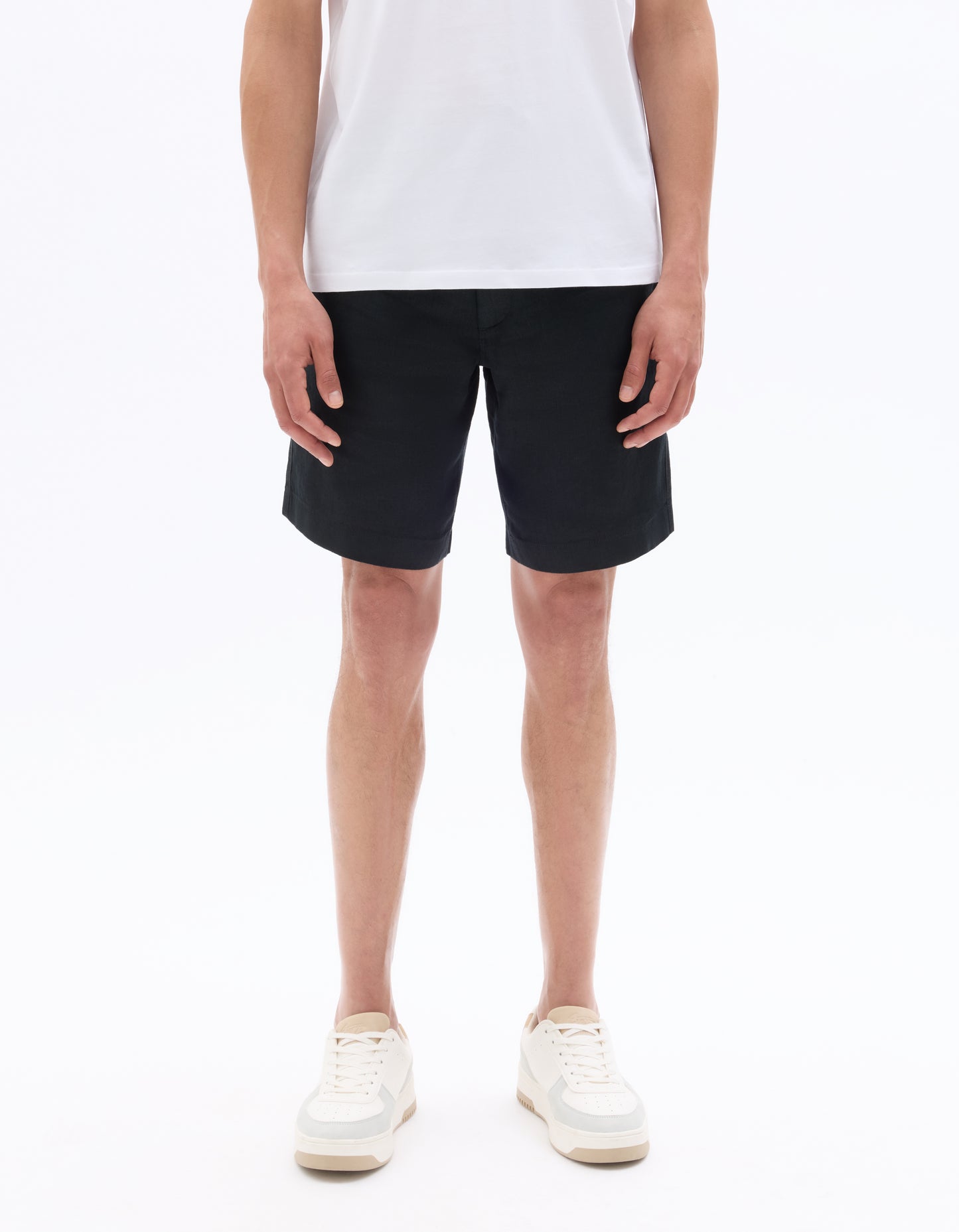 Celio Solid Regular Fit Linen Black Shorts