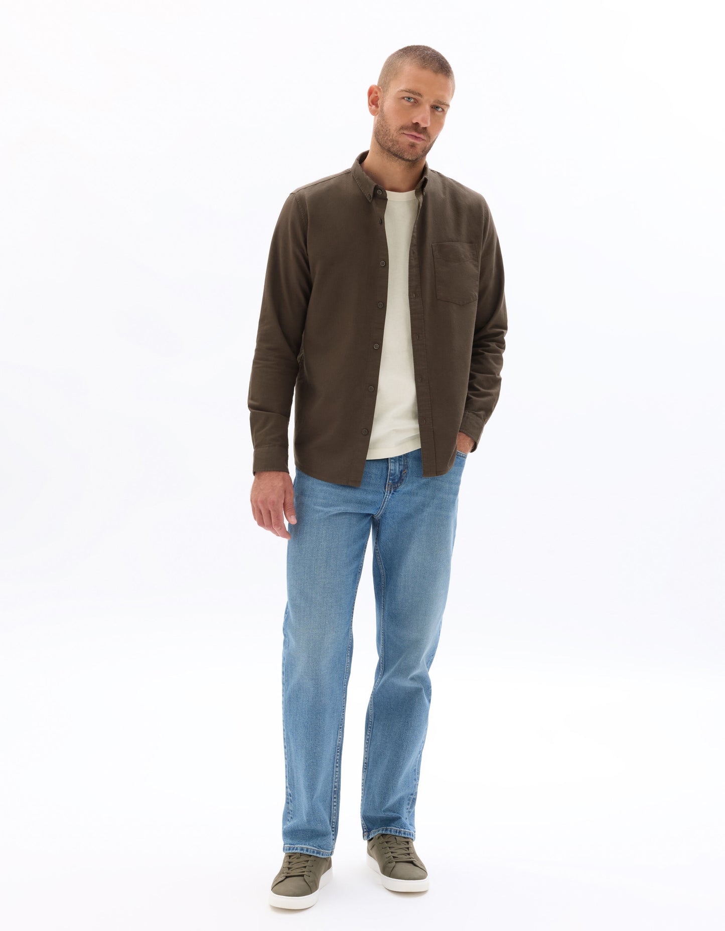 Regular Fit 100% Cotton Solid Spread Collar Shirts - Brown