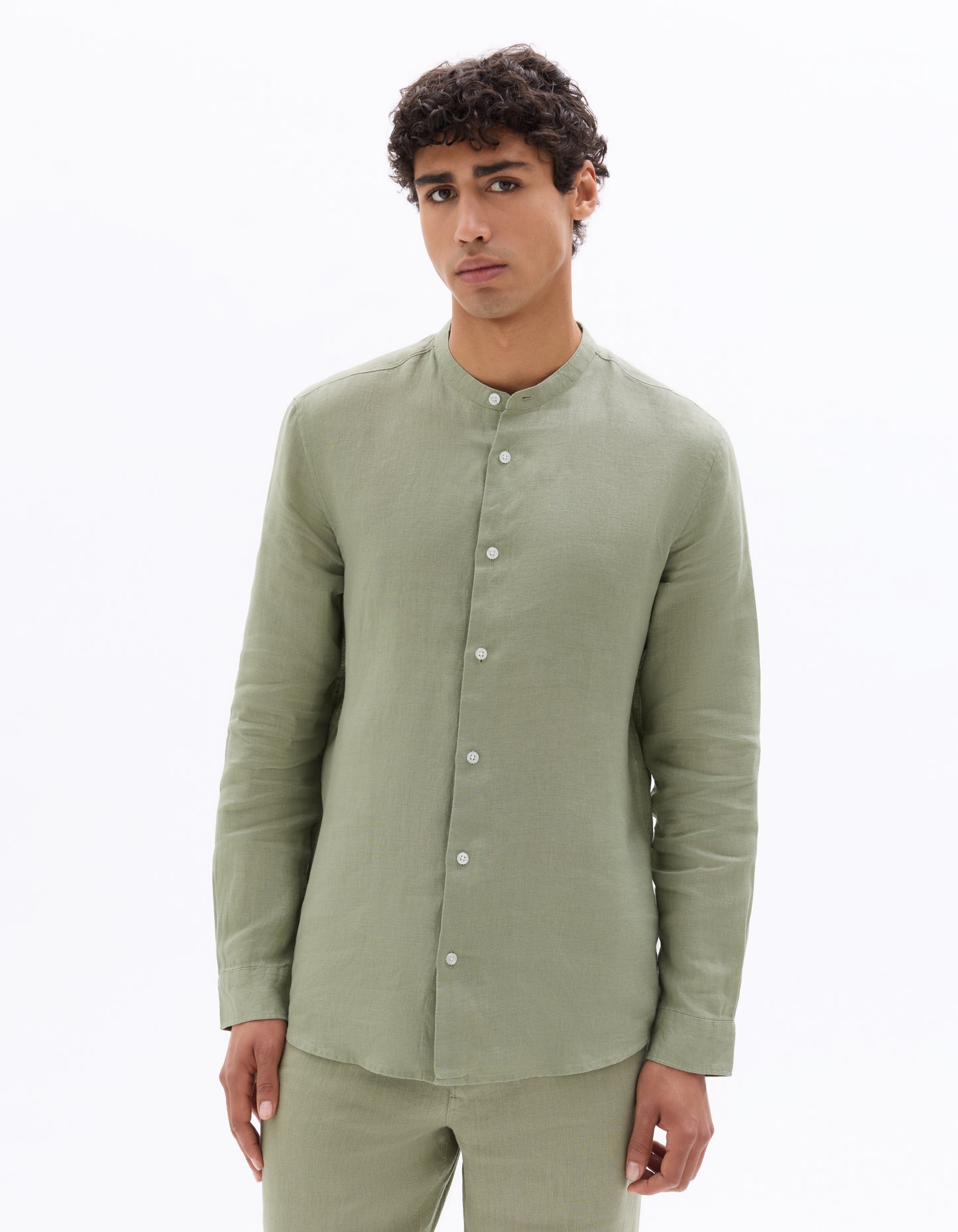 Celio* Linen Regular Fit Green Men Solid Shirt