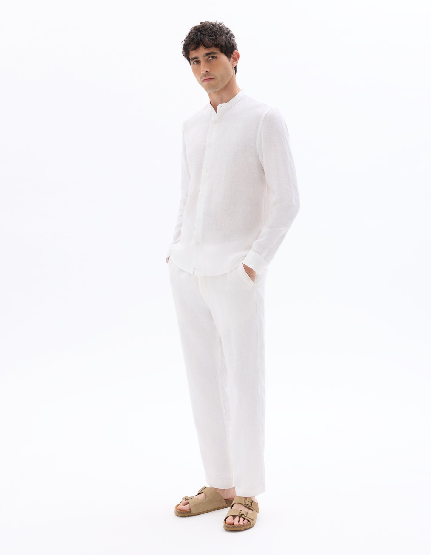 Celio* White Straight Fit Solid Linen Men Trousers
